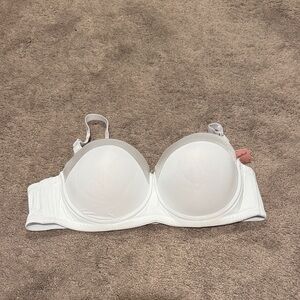NWT Oliviachel White Balconette Bra SIZE 46DD